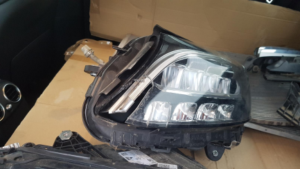 Zdjęcie przedmiotu: Mercedes-benz C 180 9G-TRONIC