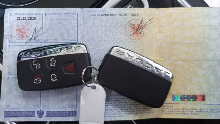 Zdjęcie przedmiotu: Jaguar Xe 2.0 D AWD Prestige aut