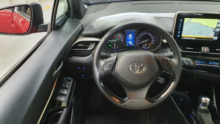 Zdjęcie przedmiotu: Toyota TOYOTA C-HR Hatchback