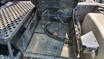 Zdjęcie przedmiotu: Iveco AS440T/P 4x2 Hi-Way