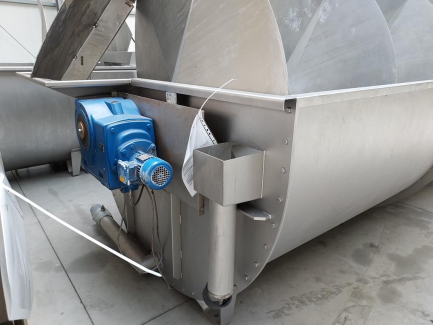 Zdjęcie przedmiotu: UNIMASZ SCH-2100/10 screw cooler - 2 pcs.