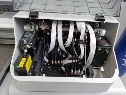 Zdjęcie przedmiotu: PEGASUS AXIS 5TH PE3 6090 UV printer