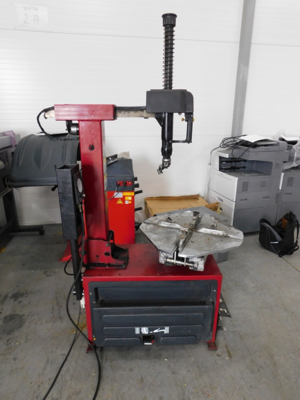 Zdjęcie przedmiotu: Tire fitting machine Werther International Polska Sp. z o.o. Titanium 200