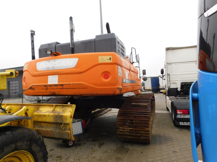 Zdjęcie przedmiotu: DOOSAN DX530LC-3 tracked excavator
