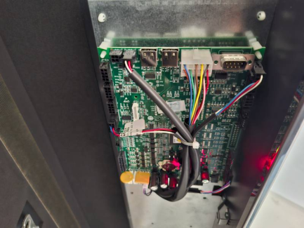 Zdjęcie przedmiotu: Торговий автомат Rheavendors group Saphirh 10 Touch.2T 2020