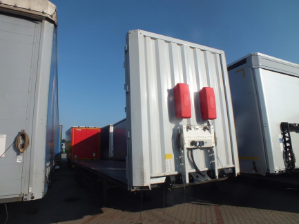 Zdjęcie przedmiotu: KRONE SD Curtain trailer