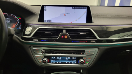 Zdjęcie przedmiotu: BMW 730d xDrive mHEV sport-aut