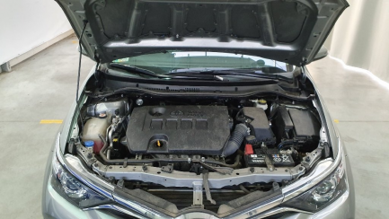 Zdjęcie przedmiotu: Toyota Auris Kombi 1.6 Active MS