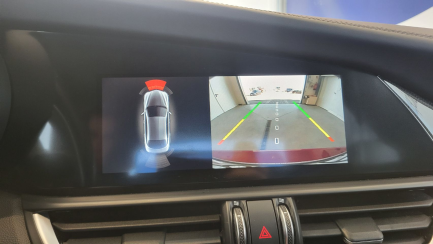 Zdjęcie przedmiotu: ALFA ROMEO GIULIA 2.0 Turbo Veloce TI Q4 aut Pojazd po długotrwałym postoju!