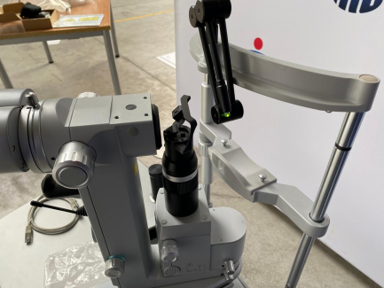 Zdjęcie przedmiotu: Medical laser for 2RT ELLEX MEDICAL PTY therapy. 2RT LR1532