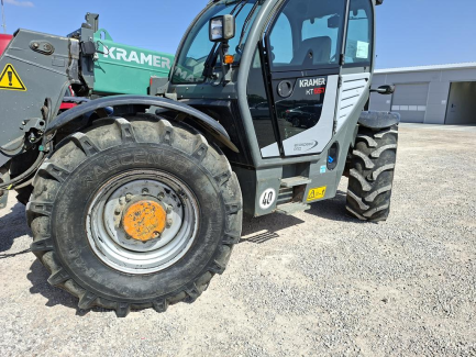 Zdjęcie przedmiotu: KRAMER KT557 telescopic handler