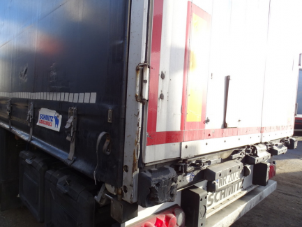 Zdjęcie przedmiotu: SCHMITZ SCB * S3T SCS 24 / L-13.62 E B curtain semi-trailer