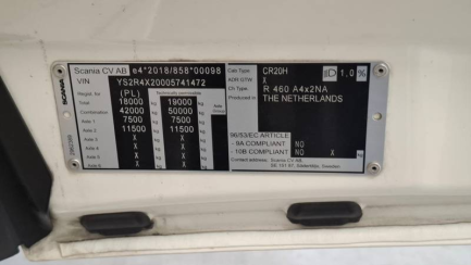 Zdjęcie przedmiotu: SCANIA R460 Super E6 18.0t 4x2 NA Highline