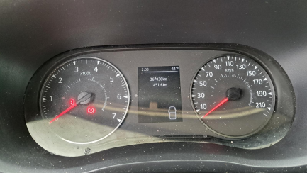 Zdjęcie przedmiotu: RENAULT/DPR MASTER FWD 2.3 dCi E6 3.5t L3H1 Extra S&S+E