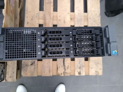 Zdjęcie przedmiotu: Dell R710 server