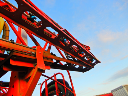 Zdjęcie przedmiotu: KVERNELAND GROUP IXTRACK C60 trailed sprayer