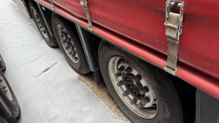 Zdjęcie przedmiotu: SCHMITZ SCS 24 35.0t Skrzyniowa