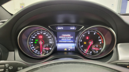 Zdjęcie przedmiotu: Mercedes-benz GLA 200 7G-DCT Urban Oświadczenie o utracie DR