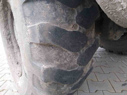 Zdjęcie przedmiotu: KRAMER 5085T / 353 telehandler