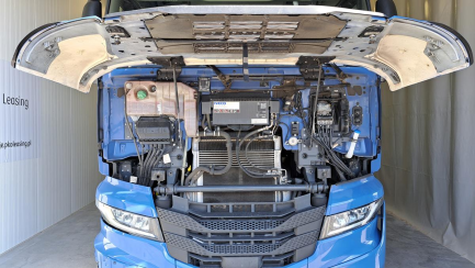 Zdjęcie przedmiotu: Iveco STRALIS E6d 18.0t LNG