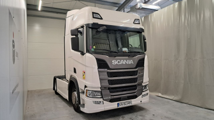 Zdjęcie przedmiotu: SCANIA R460 Super E6 18.0t 4x2 NA Highline