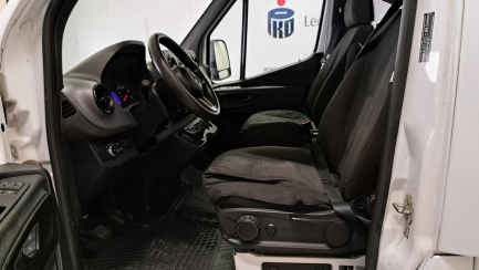 Zdjęcie przedmiotu: MERCEDES-BENZ/IGLOPOL SPRINTER E6 3.5t