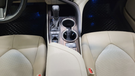 Zdjęcie przedmiotu: Toyota Camry 2.5 Hybrid Executive CVT Oświadczenie o utracie DR