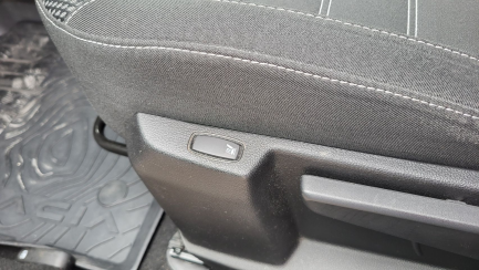 Zdjęcie przedmiotu: Dacia Duster 1.0 TCe Prestige LPG Brak dokumentacji LPG