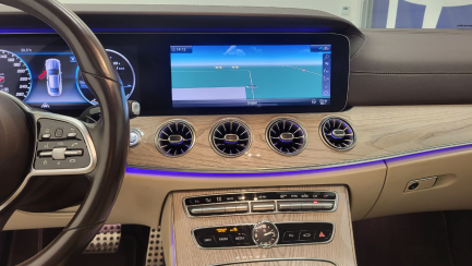 Zdjęcie przedmiotu: Mercedes-benz E 220 d Coupe 4-Matic 9G-TRONIC
