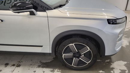 Zdjęcie przedmiotu: JAECOO J7 1.6 T-GDI Offroad AWD DCT