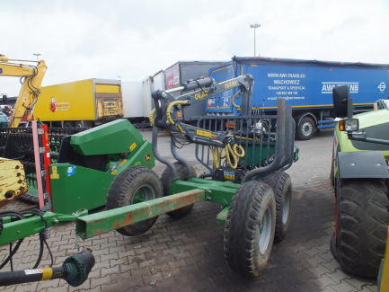 Zdjęcie przedmiotu: Forest trailer with crane FARMA T6 FARMA T6 C4.2 G2