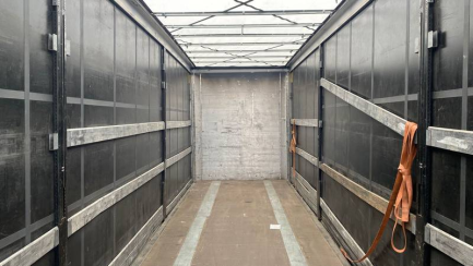 Zdjęcie przedmiotu: KOEGEL SN24 Mega 35.0t Dropside
