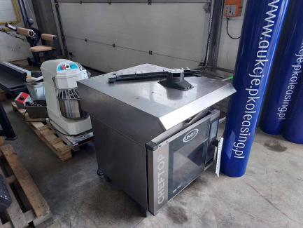 Zdjęcie przedmiotu: PROMOTION GASTRONOMY Set of gastronomic equipment (SW-1S kitchen scale, FCM 786100 spiral mixer, Chopper, Unox Cheftop convection steam oven with a hood, Mijar King E water softener, Stalgast IP2 fryer, Ma-Ga TC123 meat grinder)
