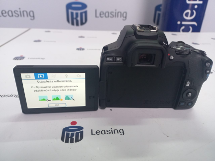 Zdjęcie przedmiotu: Canon EOS 250D body SLR camera (black) + Sigma 18-35/1.8 DC HSM Art C lens