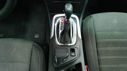 Zdjęcie przedmiotu: Opel Insignia Hatchback