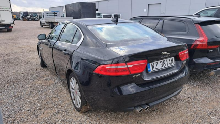 Zdjęcie przedmiotu: Jaguar Xe 2.0 Diesel E6 Pure Aut.