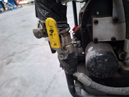 Zdjęcie przedmiotu: Atmos PB82 screw compressor equipped with an aftercooler with water separator