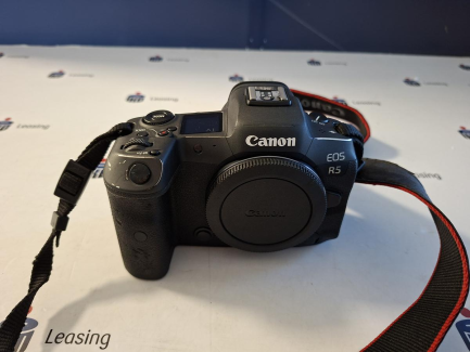 Zdjęcie przedmiotu: CANON EOS R5 digital camera