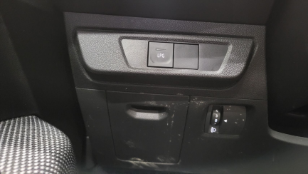 Zdjęcie przedmiotu: Dacia Sandero Stepway 1.0 TCe Expression LPG Brak dokumentów LPG