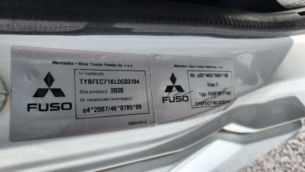 Zdjęcie przedmiotu: Mitsubishi Canter Fuso 7C18 E6 7.5t