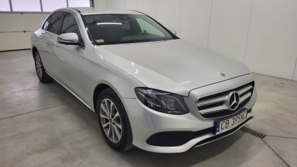 Zdjęcie przedmiotu: Mercedes-benz E 220 d 4-Matic 9G-TRONIC