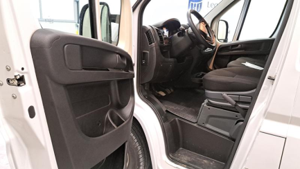 Zdjęcie przedmiotu: Fiat Ducato 33 2.2 H3-POWER L3H2 E6 3.3t