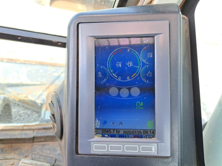 Zdjęcie przedmiotu: Koparka gąsiennicowa TAKEUCHI TB 2150 R 