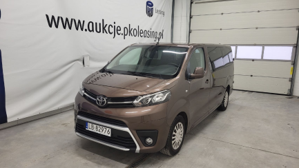 Toyota PROACE Verso 2.0 D4-D Long Business