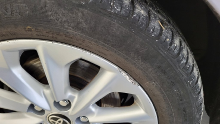 Zdjęcie przedmiotu: Toyota Corolla sedan 1.8 Hybrid Comfort