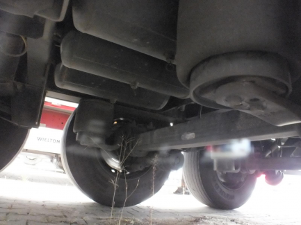 Zdjęcie przedmiotu: KOGEL S24-1 curtain semi-trailer