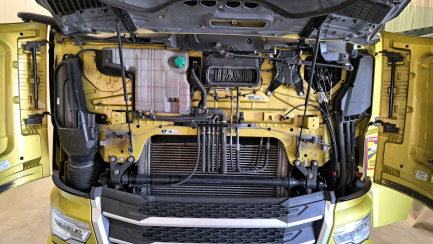 Zdjęcie przedmiotu: DAF XG+ 530 FT Space Cab Low Deck E6 18.0t