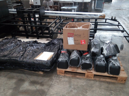 Zdjęcie przedmiotu: PACKAGE AUCTION Multimedia set (TV sets, tablets, cameras)