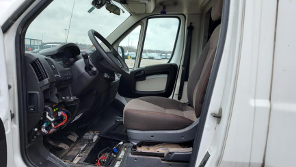 Zdjęcie przedmiotu: Peugeot Boxer 435 2.0 BlueHDi MR`14 E6 3.5t 435 L4