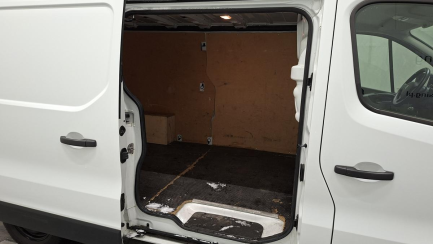 Zdjęcie przedmiotu: Renault Trafic 1.6 dCi L2H1P2 Pack Clim E6 3.1t